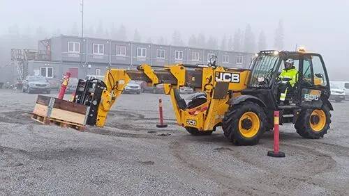 för teleskoplastare utbildning anlita JTECH Maskinutbildning